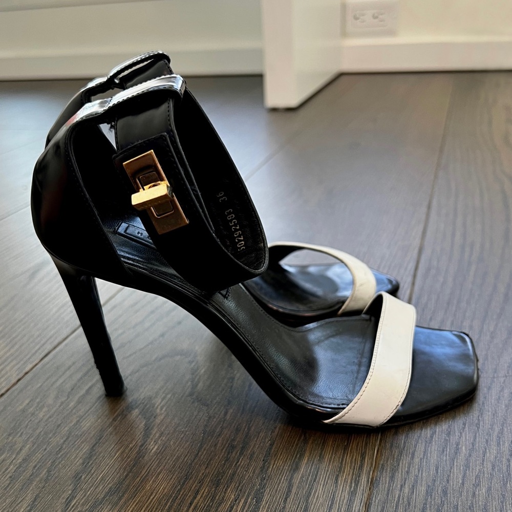 Hugo Boss Heels